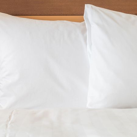 Holiday Inn La Mirada Buena Park By Ihg Экстерьер фото