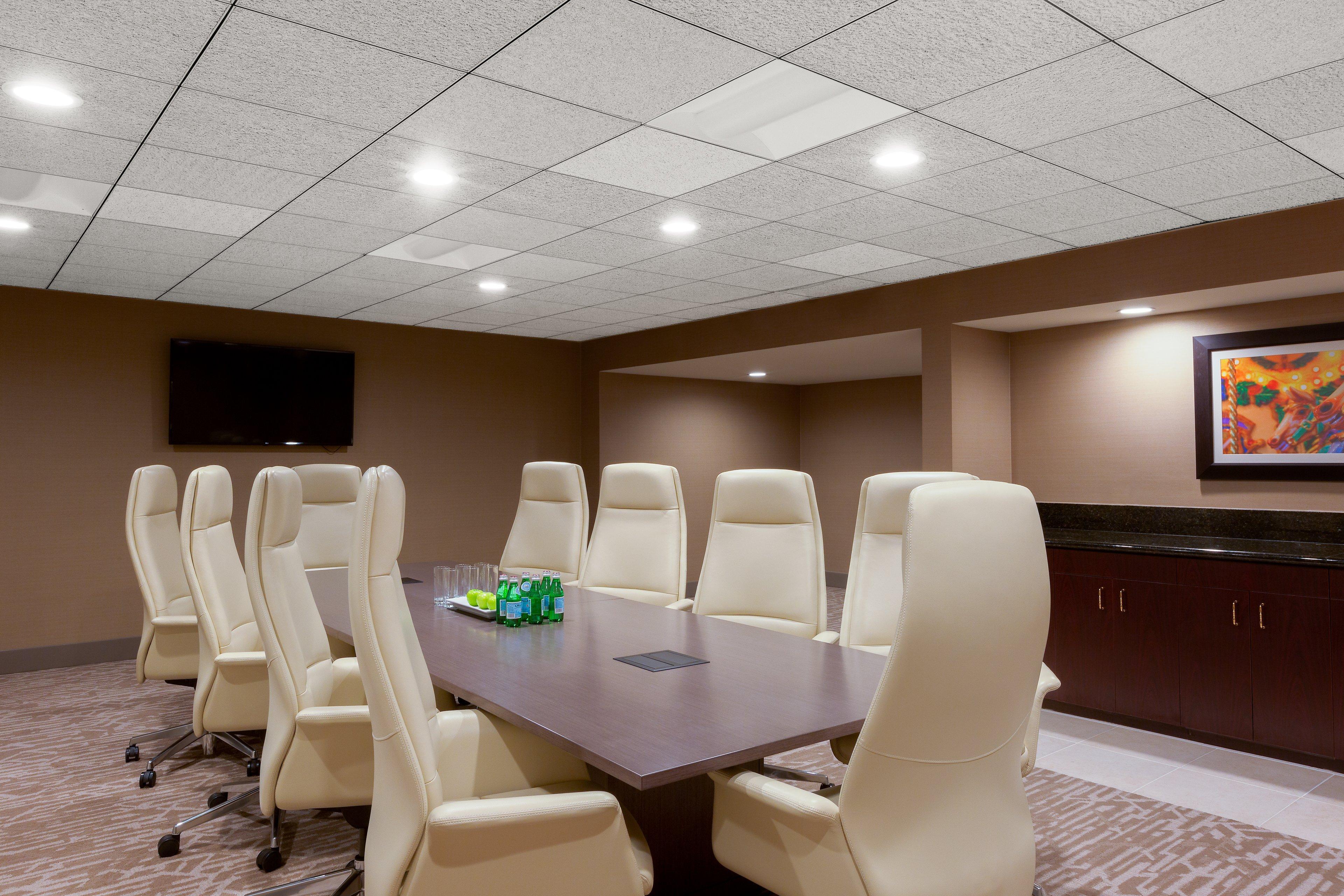 Holiday Inn La Mirada Buena Park By Ihg Экстерьер фото