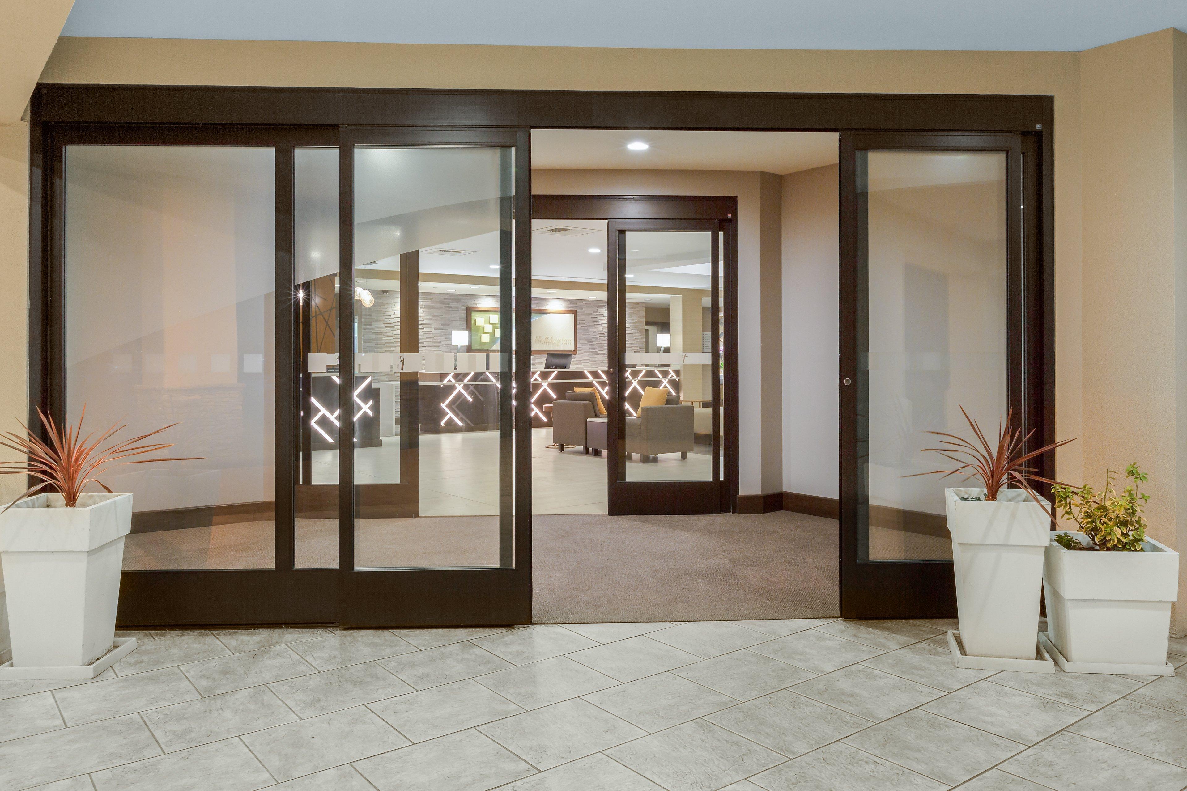 Holiday Inn La Mirada Buena Park By Ihg Экстерьер фото
