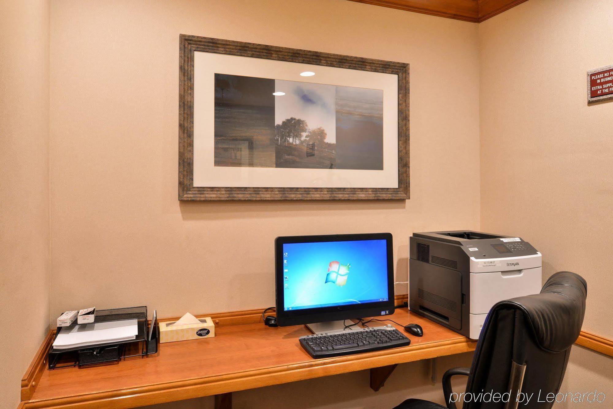 Holiday Inn La Mirada Buena Park By Ihg Экстерьер фото